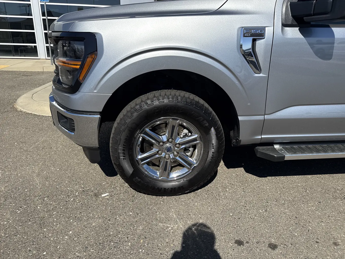 2025 Ford F-150 - $43,998