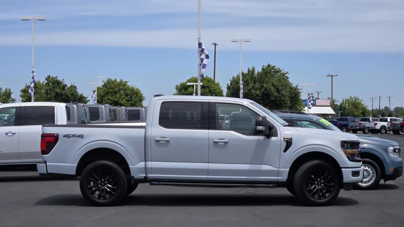 2025 Ford F-150 XLT