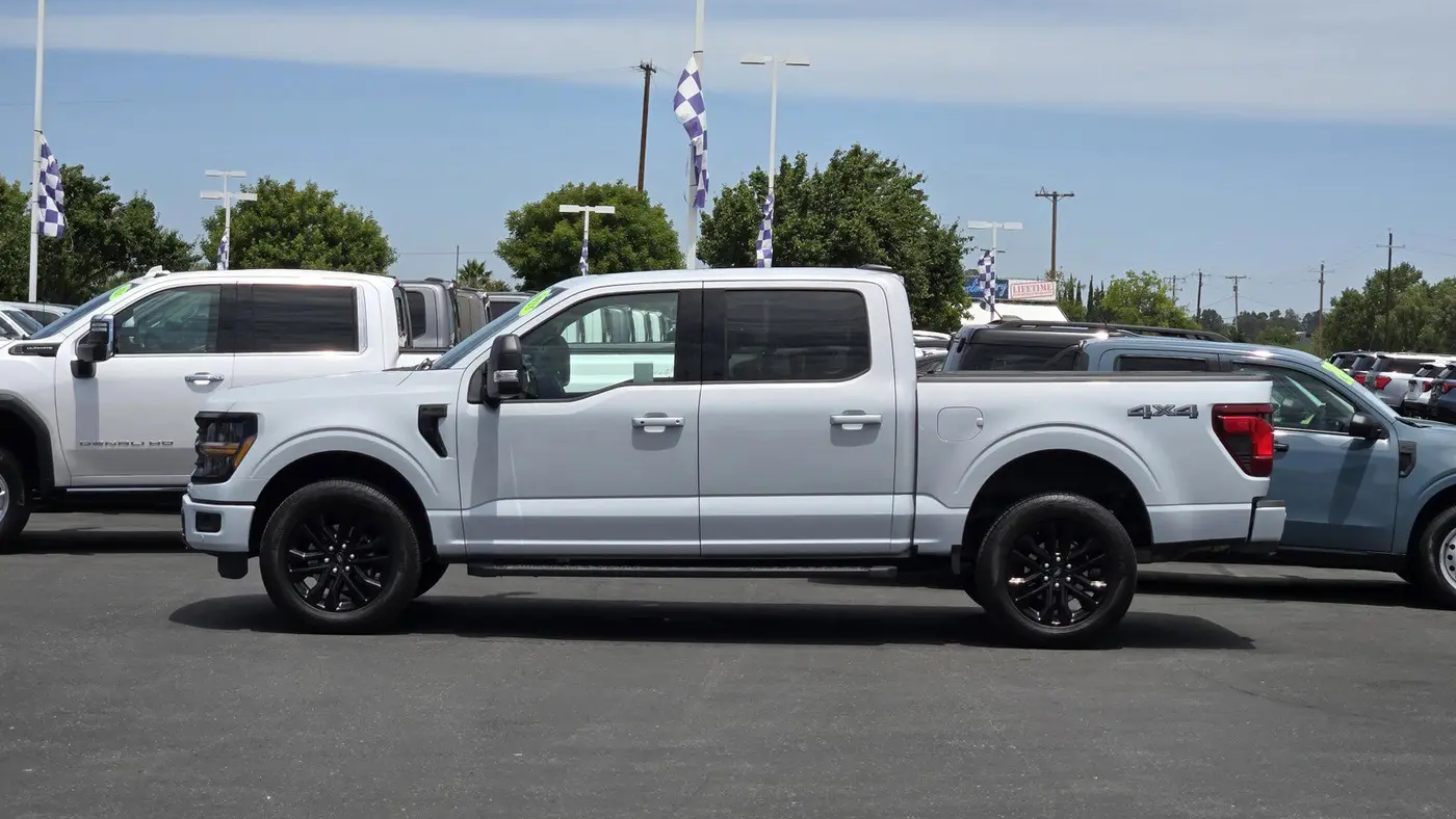 2025 Ford F-150 XLT