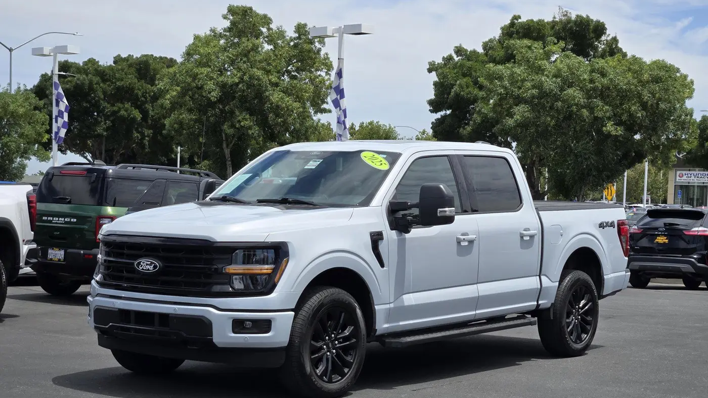2025 Ford F-150 XLT