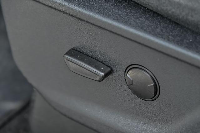 2025 Ford F-150 - $39,490