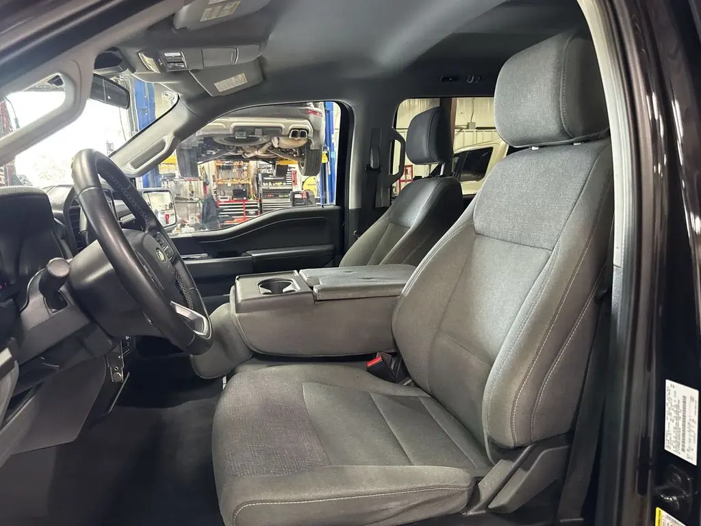 2025 Ford F-150 - $37,895