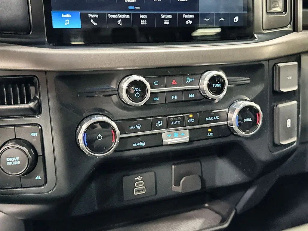 2025 Ford F-150 - $37,895