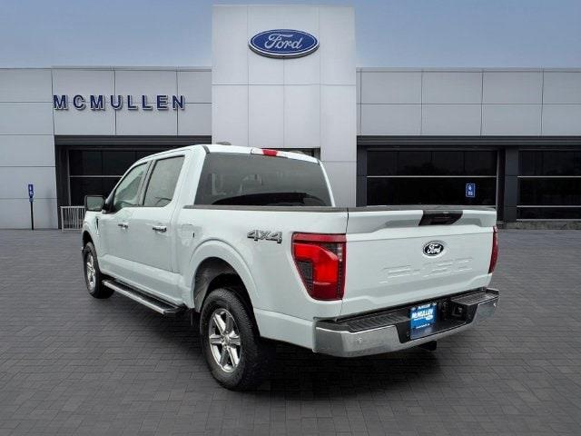 2025 Ford F-150 - $40,900