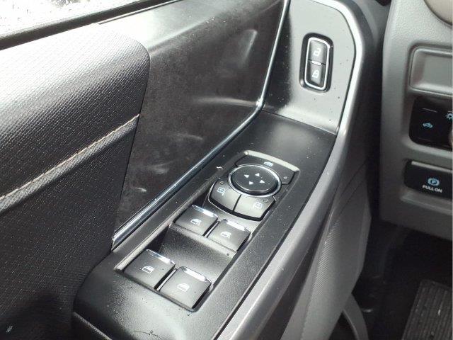 2025 Ford F-150 - $40,900
