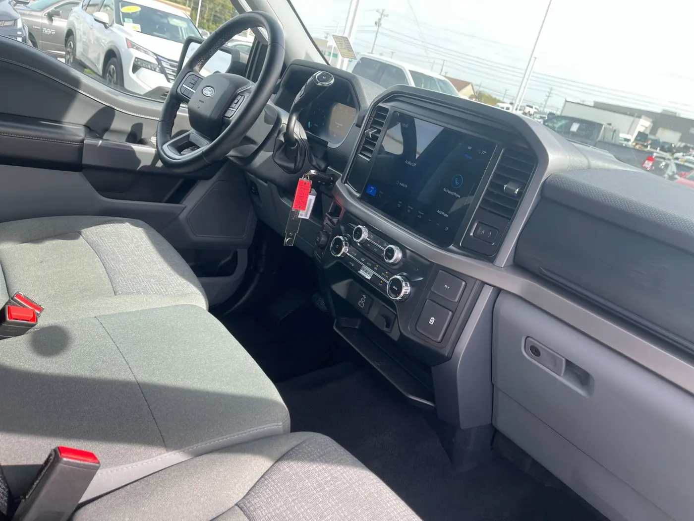 2025 Ford F-150 - $42,931