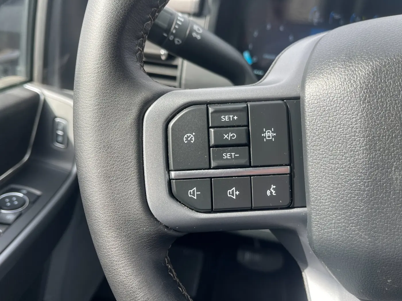 2025 Ford F-150 - $42,931