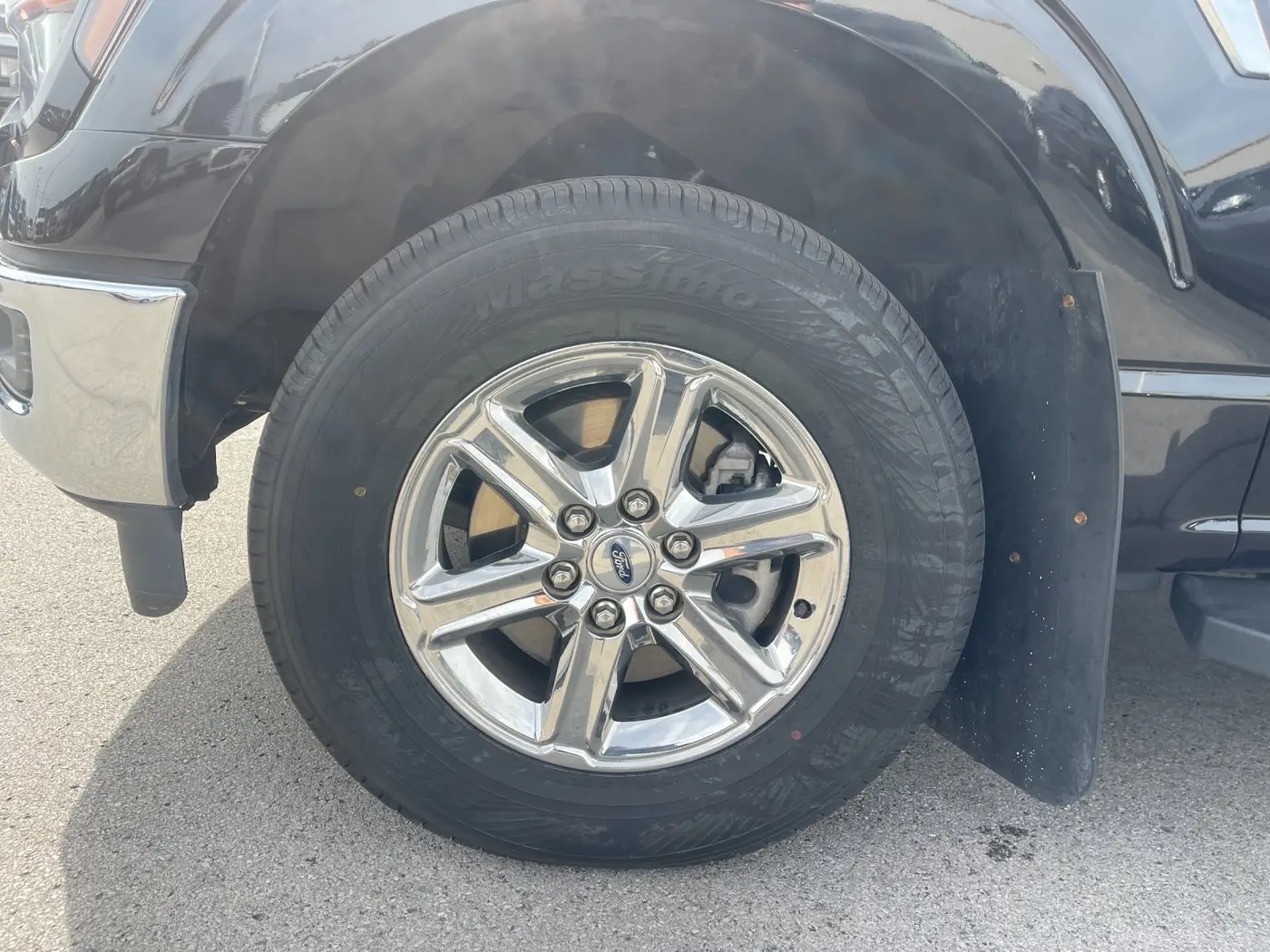 2025 Ford F-150 - $42,931
