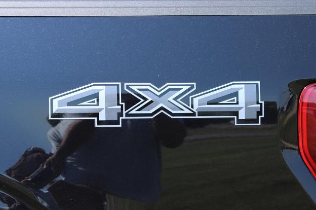 2025 Ford F-150 - $42,900
