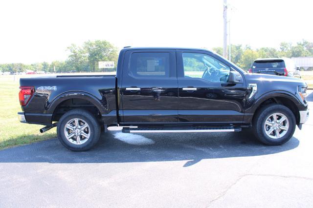 2025 Ford F-150 - $42,900