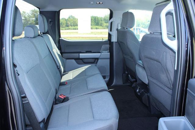 2025 Ford F-150 - $42,900