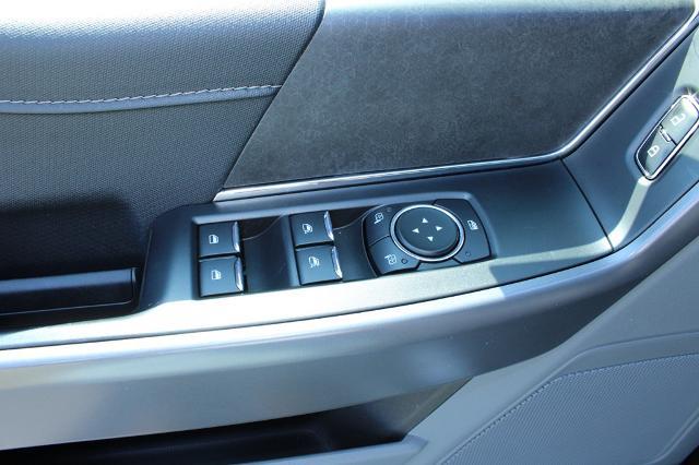 2025 Ford F-150 - $42,900