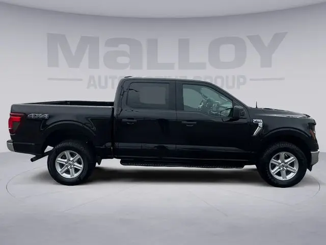 2025 Ford F-150 - $42,900