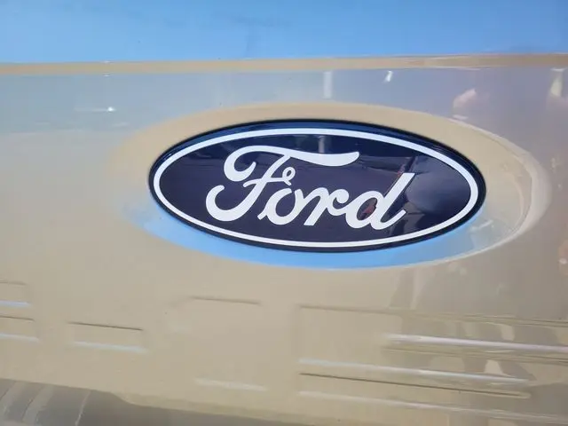 2025 Ford F-150 - $48,949
