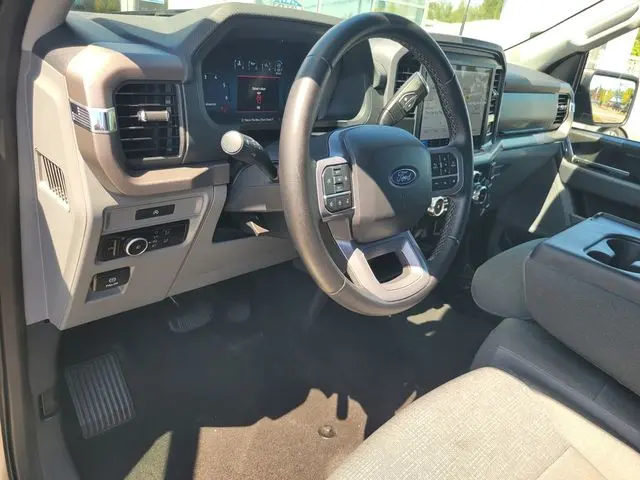 2025 Ford F-150 - $48,949