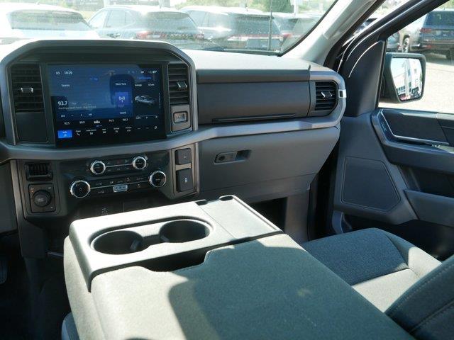 2025 Ford F-150 - $40,945