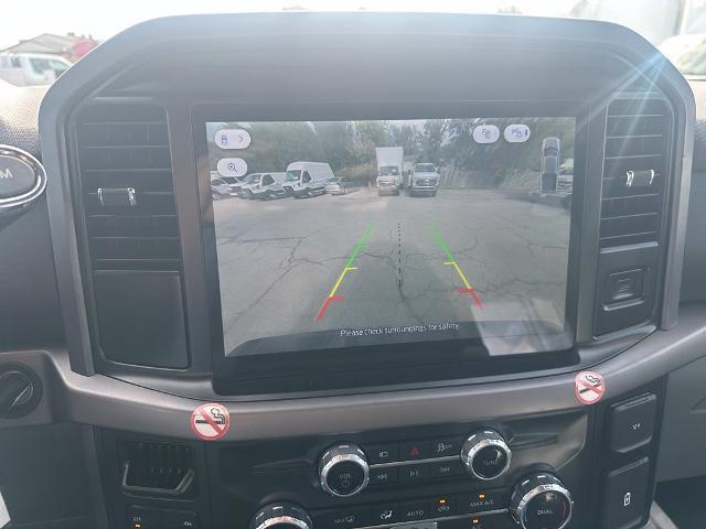 2025 Ford F-150 - $37,900