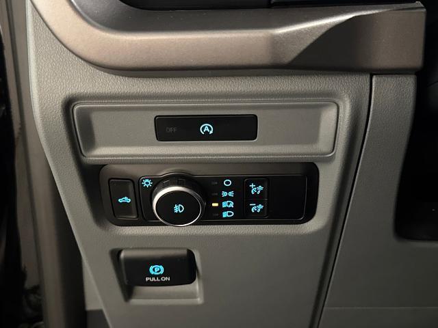2025 Ford F-150 - $40,900
