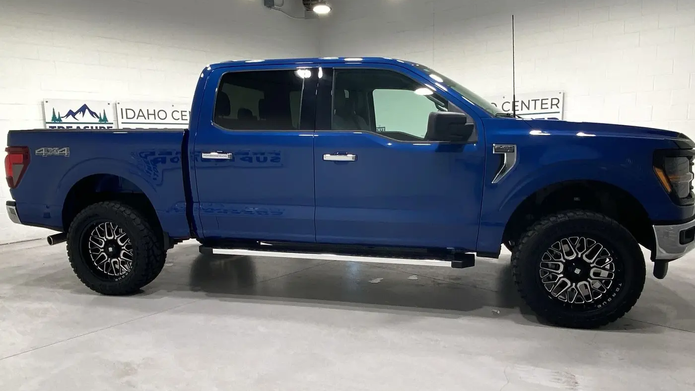 2025 Ford F-150 XLT