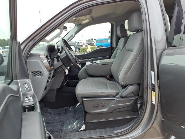 2025 Ford F-150 - $39,988