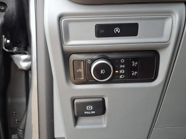 2025 Ford F-150 - $39,988