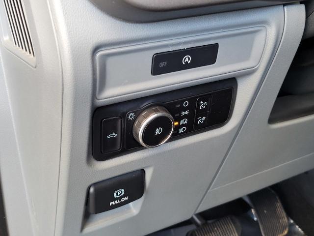 2025 Ford F-150 - $39,700