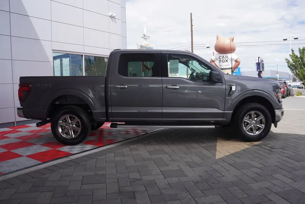 2025 Ford F-150 - $40,988