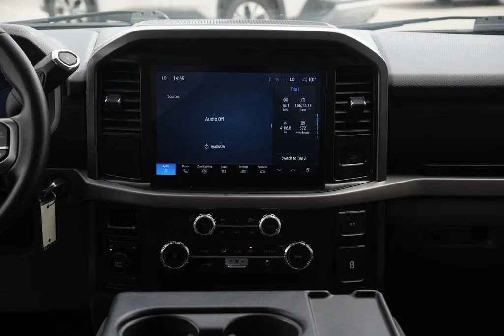 2025 Ford F-150 - $40,988
