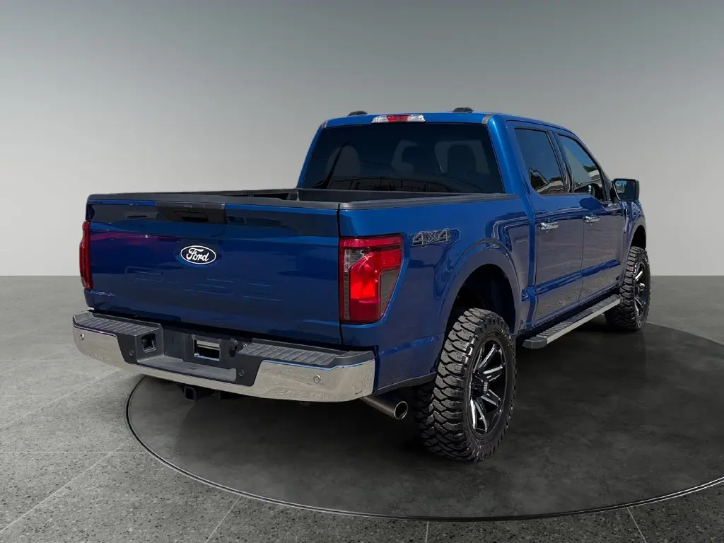 2025 Ford F-150 - $42,961
