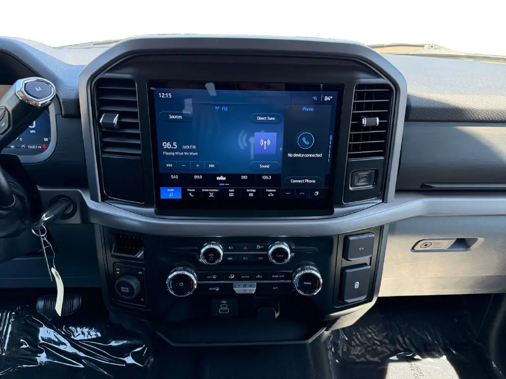 2025 Ford F-150 - $42,961