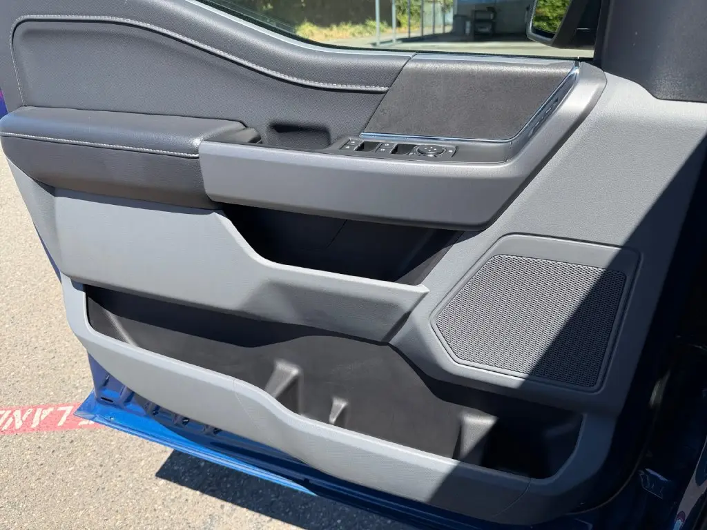 2025 Ford F-150 - $42,961