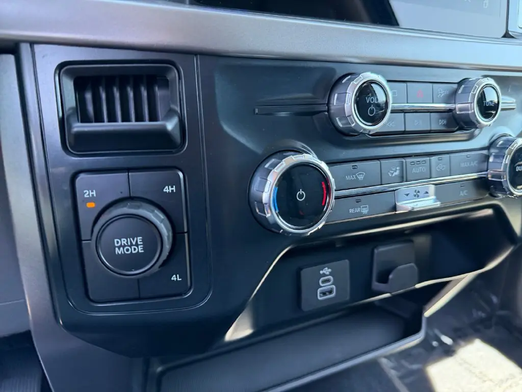 2025 Ford F-150 - $42,961