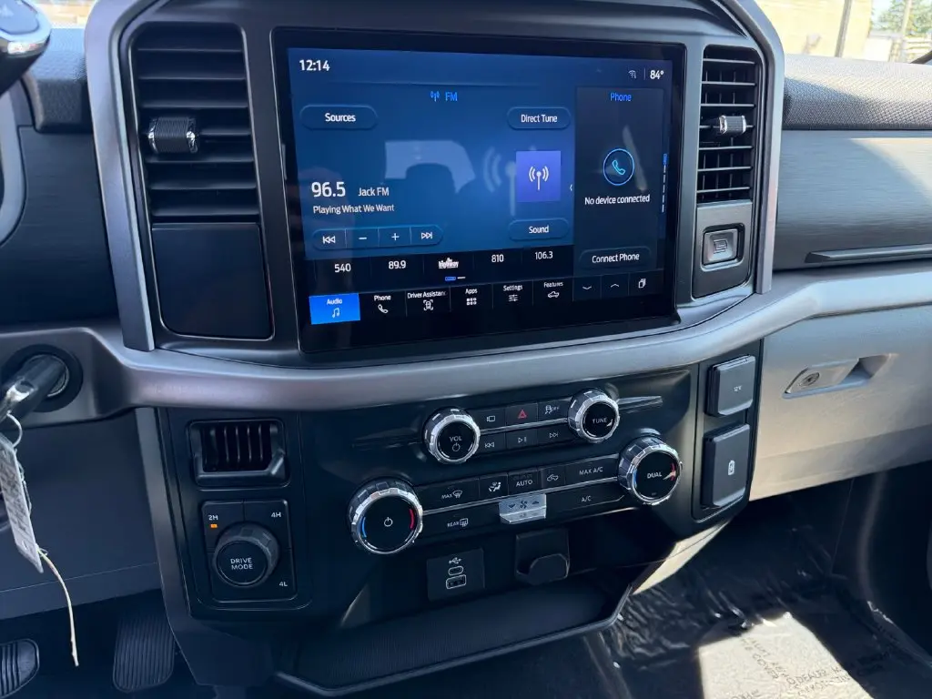 2025 Ford F-150 - $42,961