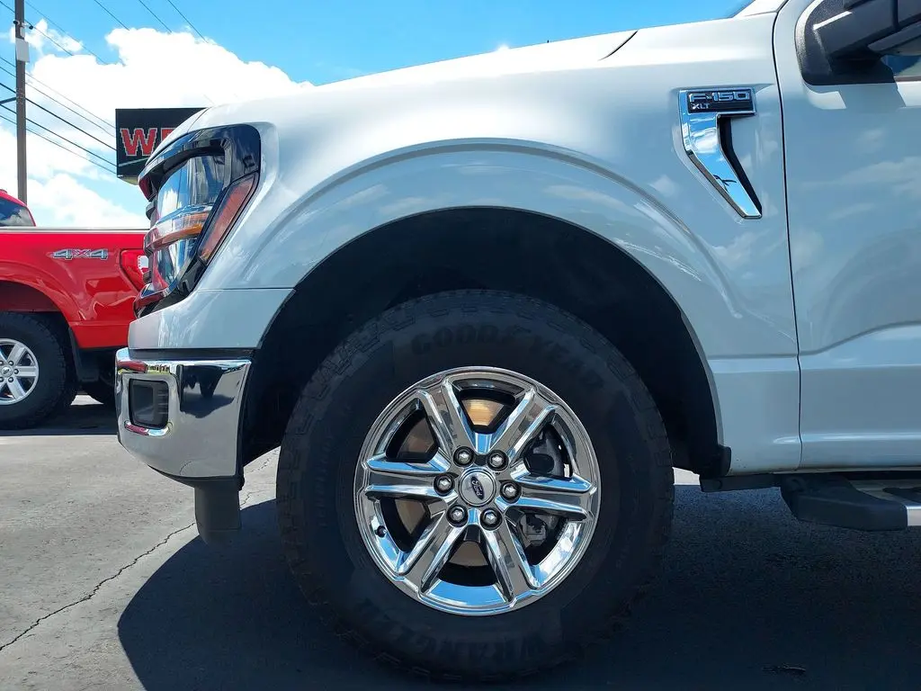 2025 Ford F-150 - $40,980