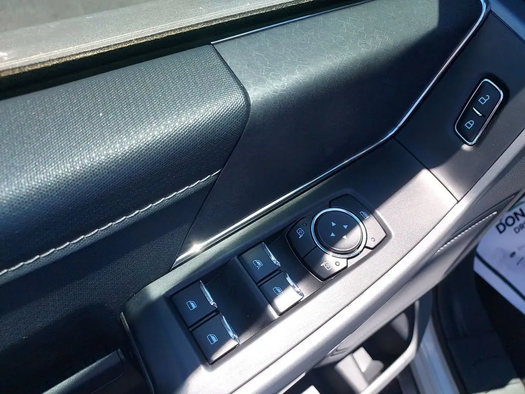 2025 Ford F-150 - $40,980