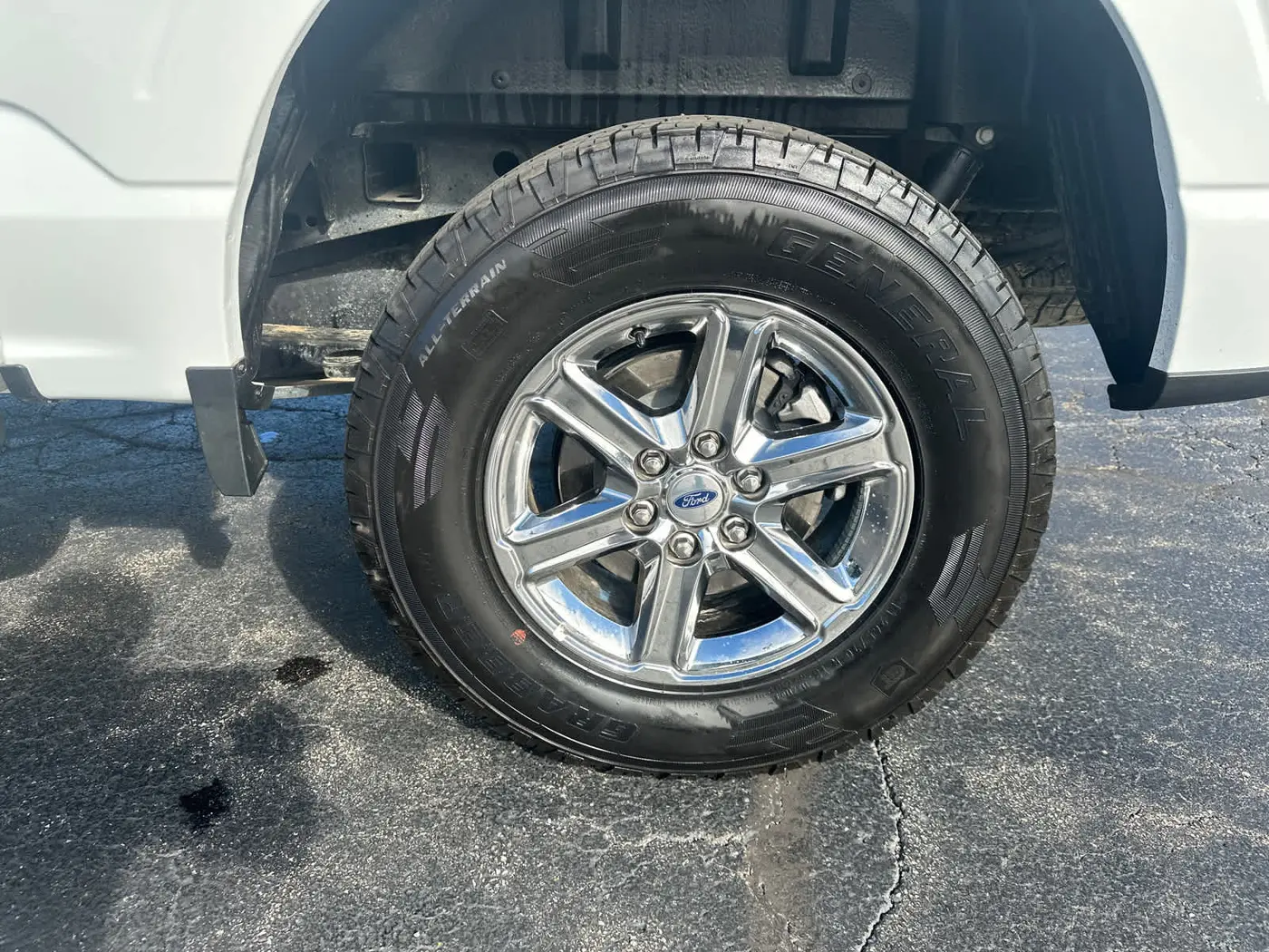 2025 Ford F-150 - $41,890