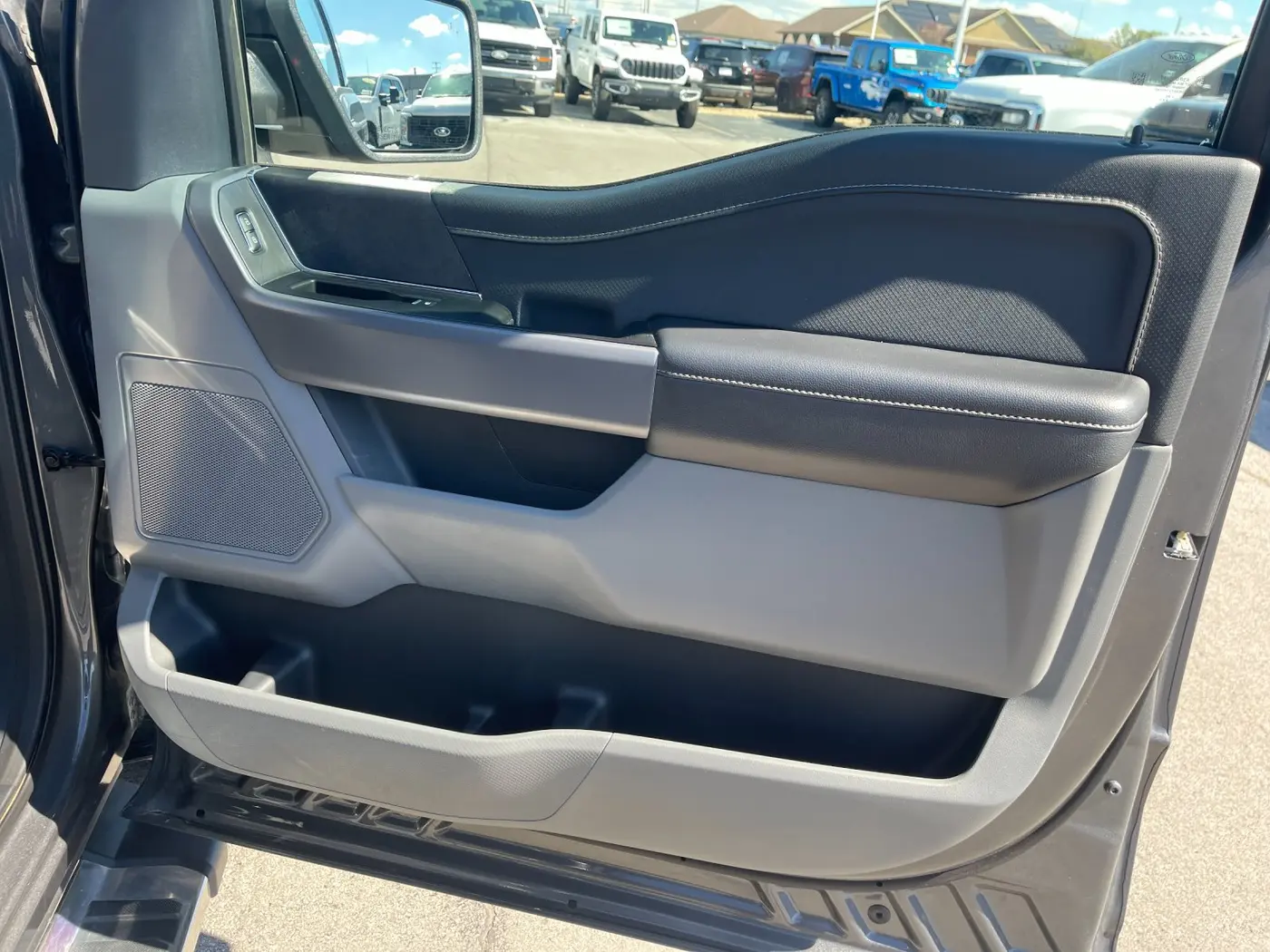 2025 Ford F-150 - $43,059