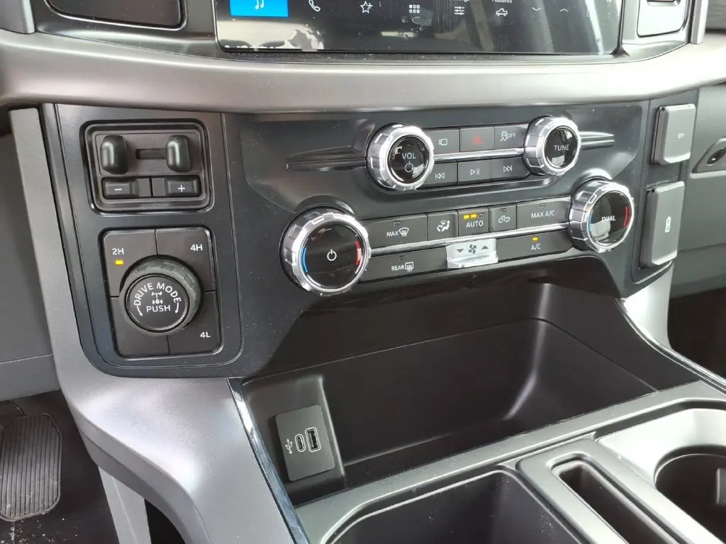 2026 Ford F-150 - $49,401
