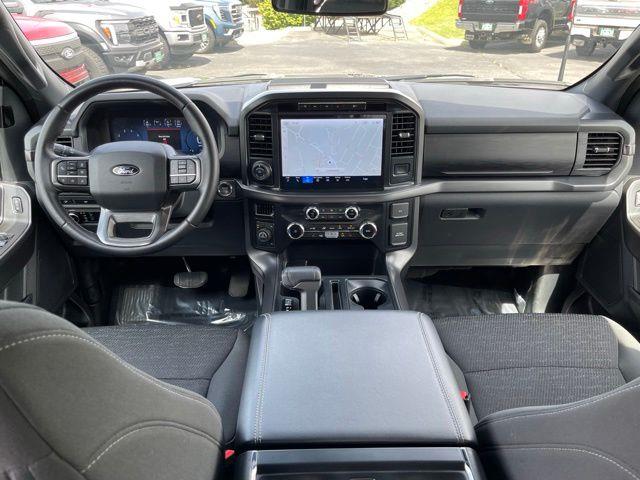 2024 Ford F-150 - $43,900