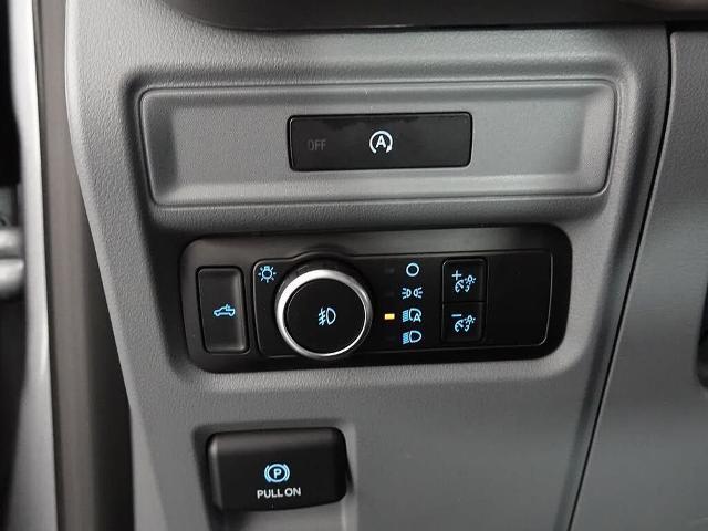 2025 Ford F-150 - $41,995