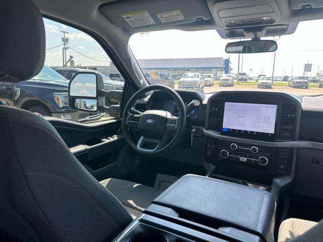 2025 Ford F-150 - $38,956