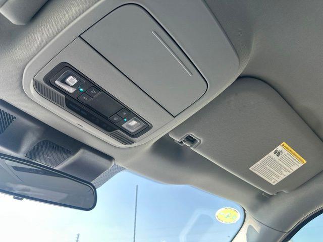 2025 Ford F-150 - $38,956