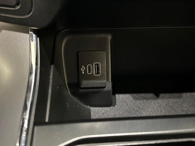 2025 Ford F-150 - $41,250