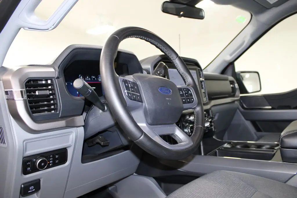 2025 Ford F-150 - $39,158