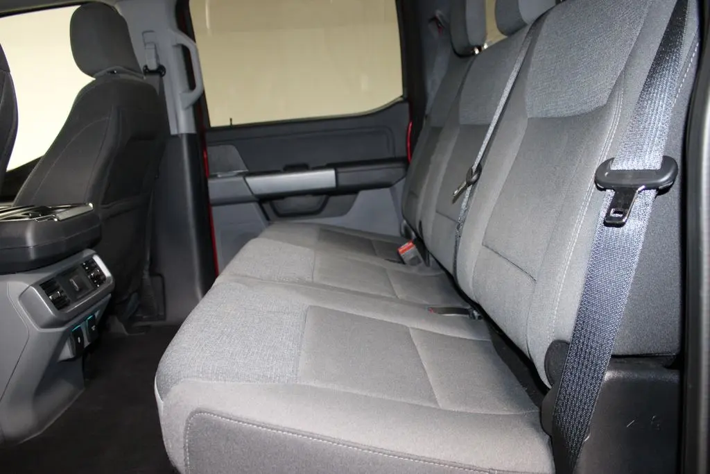 2025 Ford F-150 - $39,158