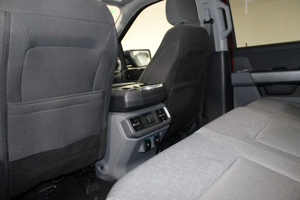 2025 Ford F-150 - $39,158