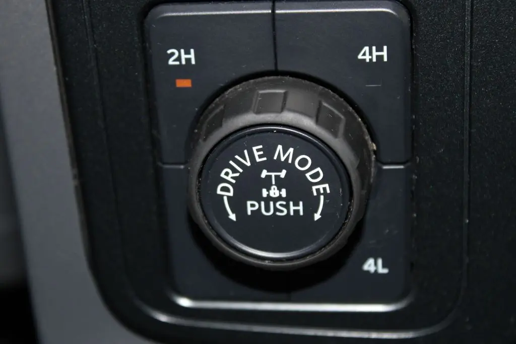 2025 Ford F-150 - $39,158