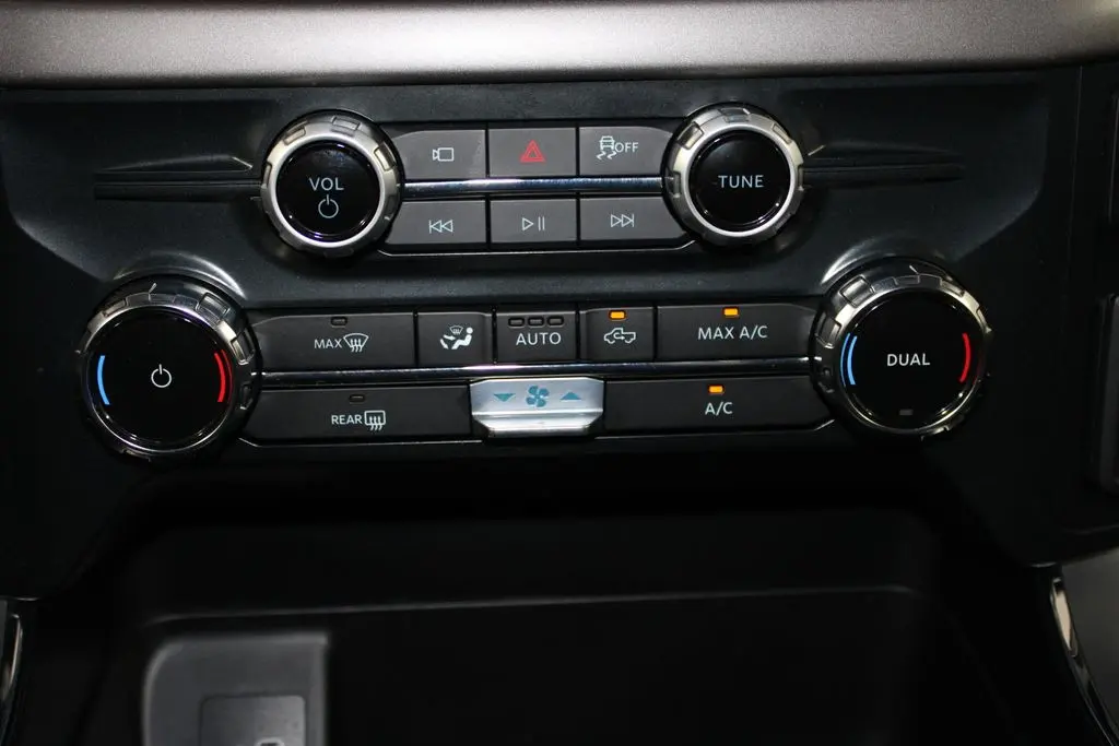 2025 Ford F-150 - $39,158