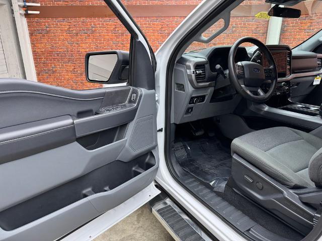 2025 Ford F-150 - $42,010