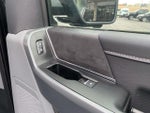 2025 F-150 Thumbnail 36